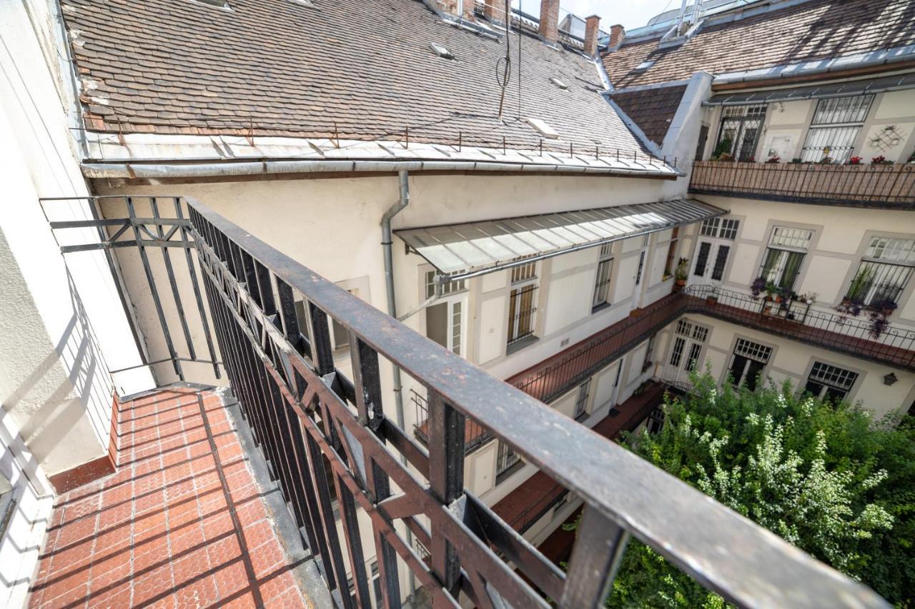 W25 Smart Apartment Budapest Exterior photo