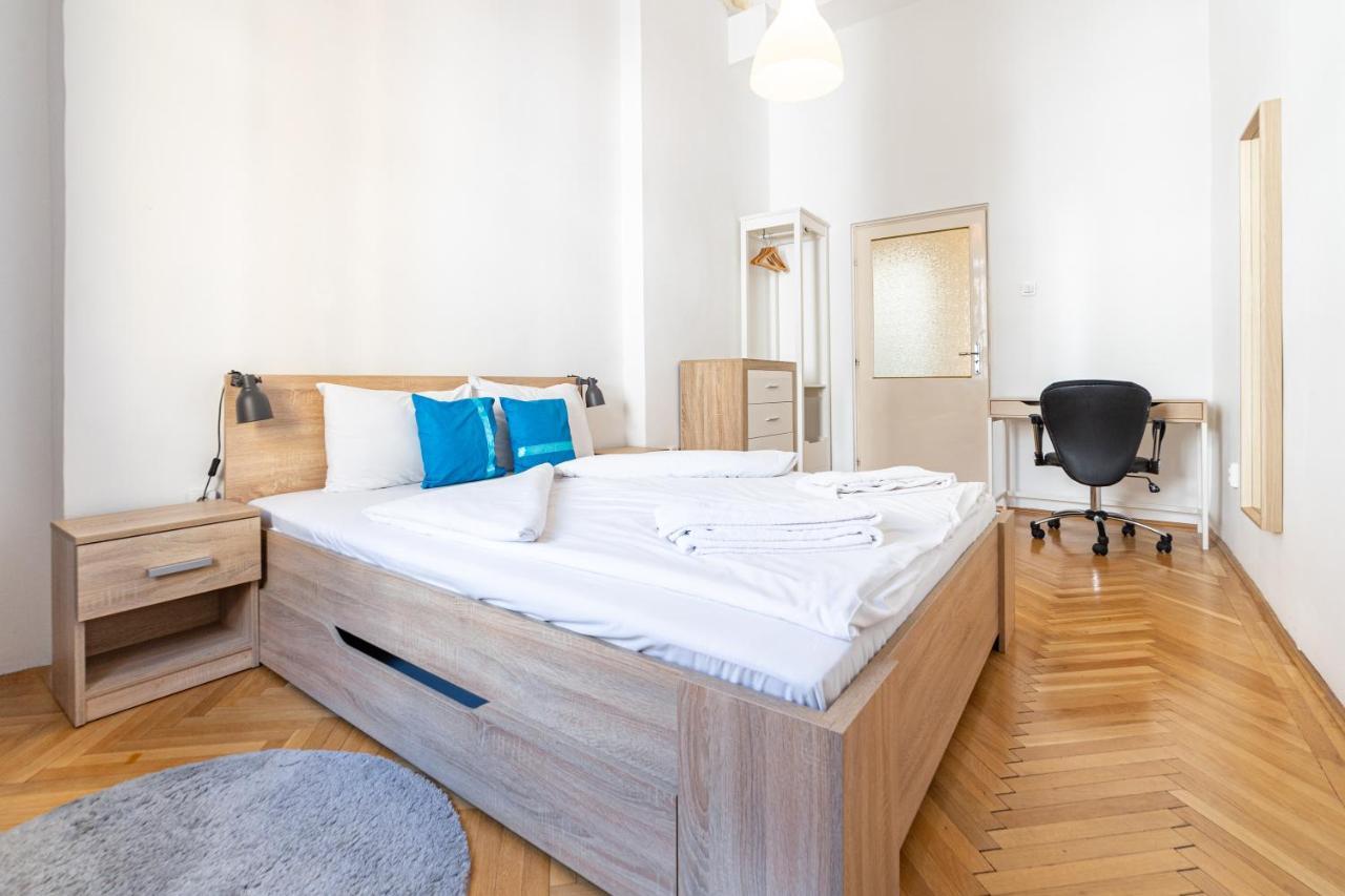 W25 Smart Apartment Budapest Exterior photo
